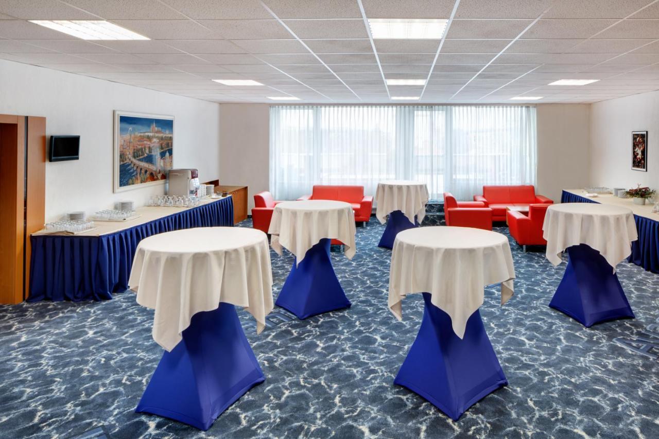 Avanti Hotel Brno Luaran gambar