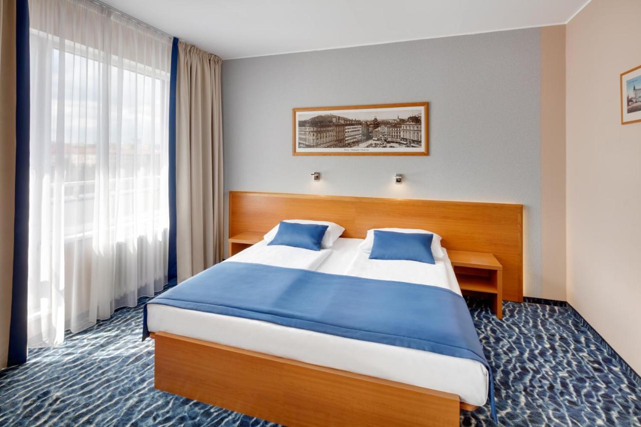 Avanti Hotel Brno Luaran gambar