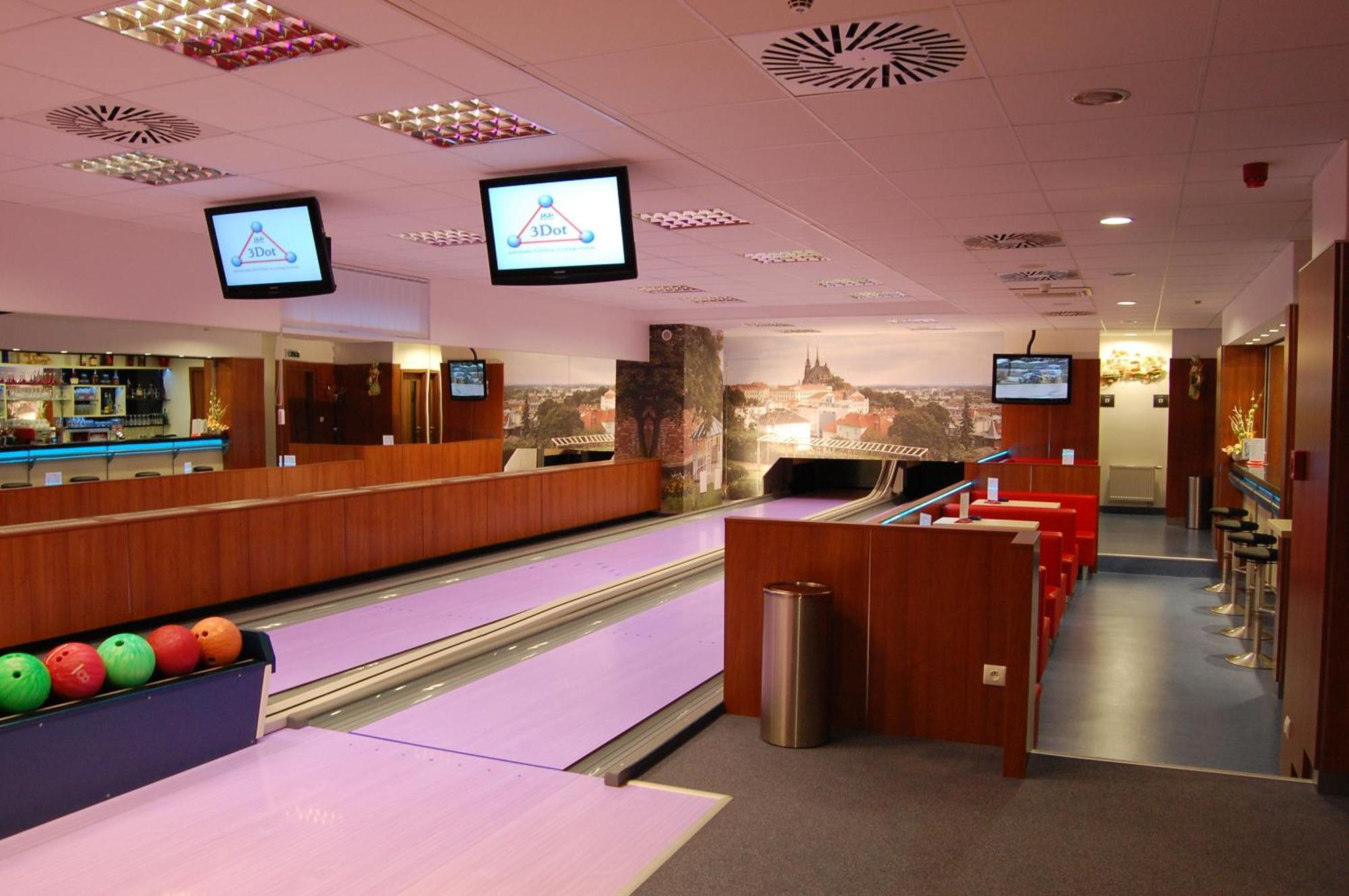 Avanti Hotel Brno Luaran gambar