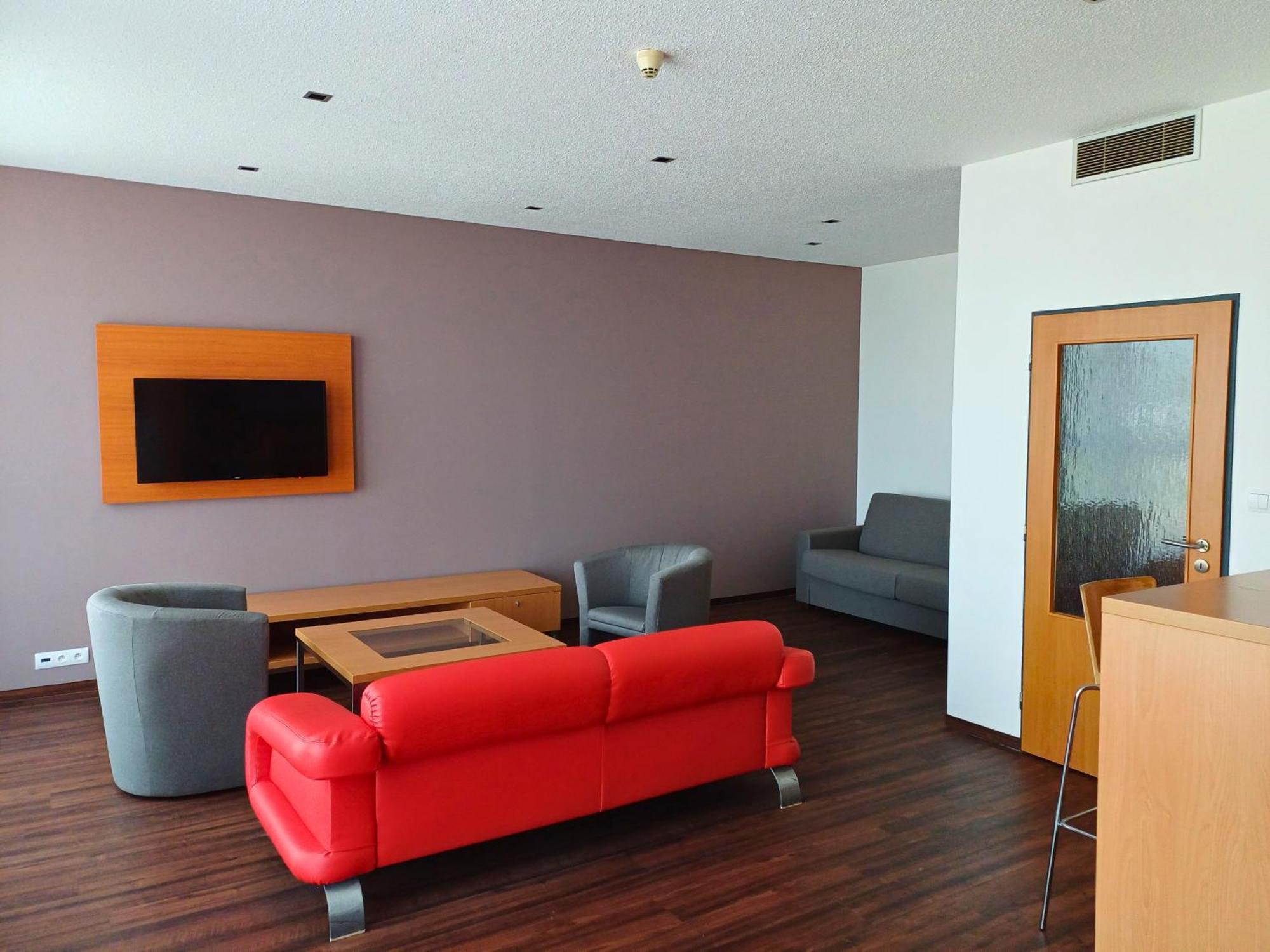 Avanti Hotel Brno Luaran gambar