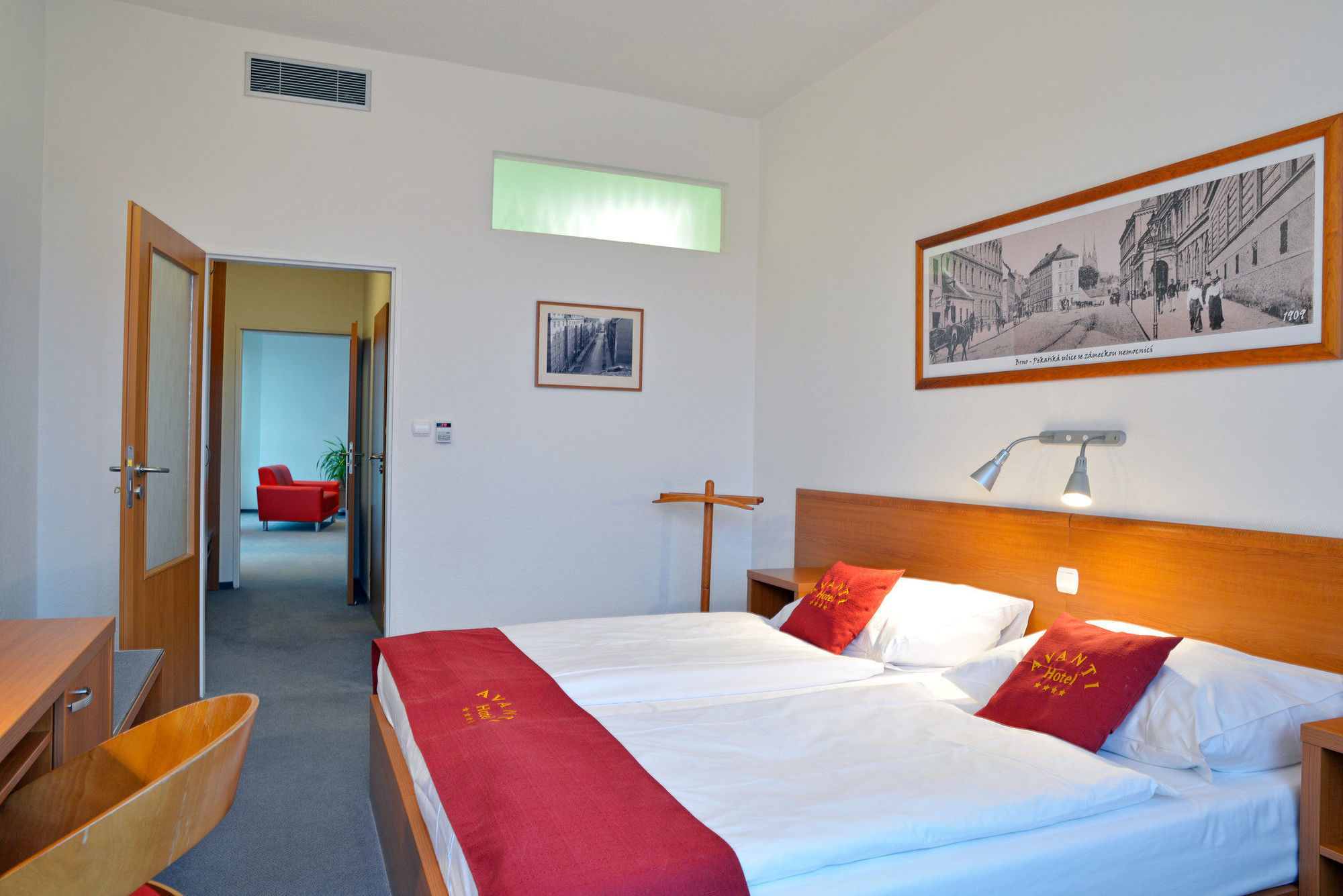 Avanti Hotel Brno Luaran gambar