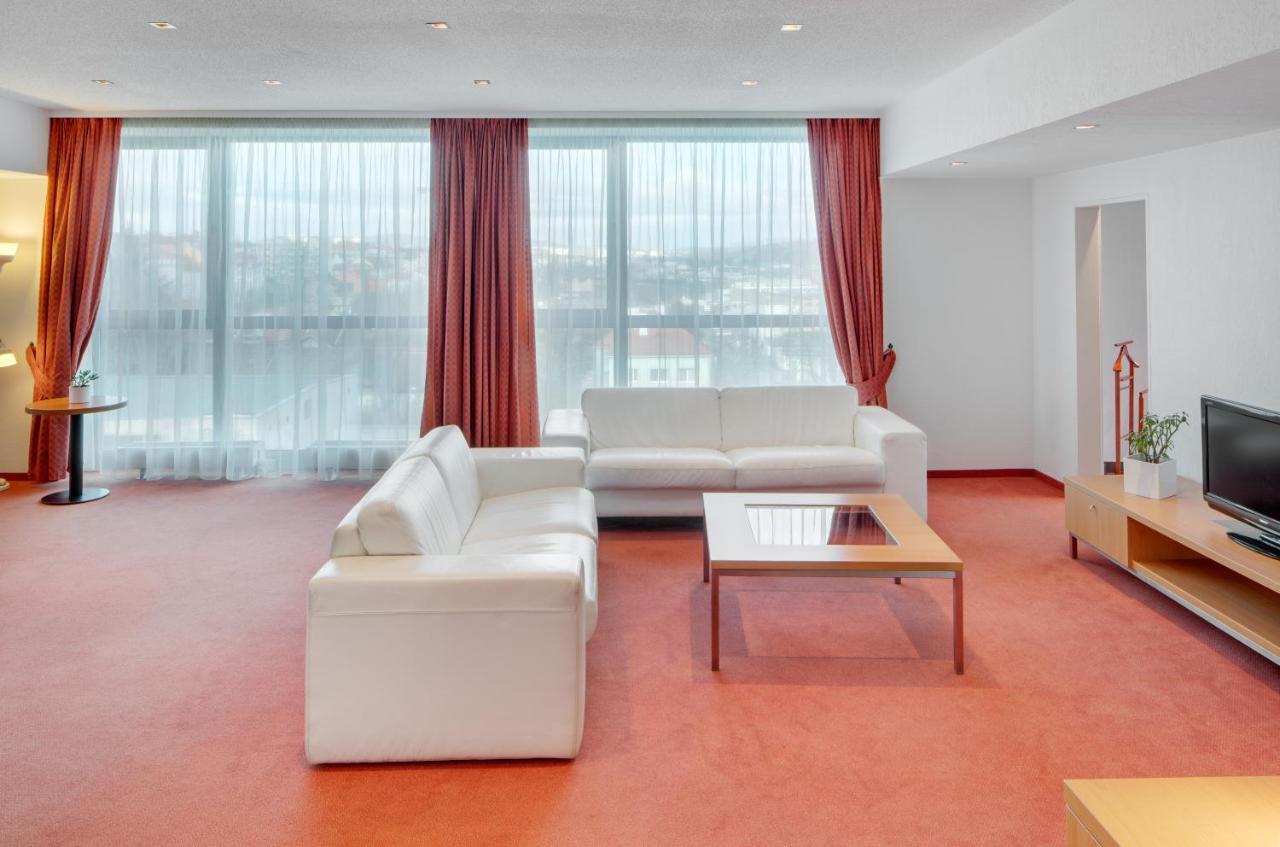 Avanti Hotel Brno Luaran gambar