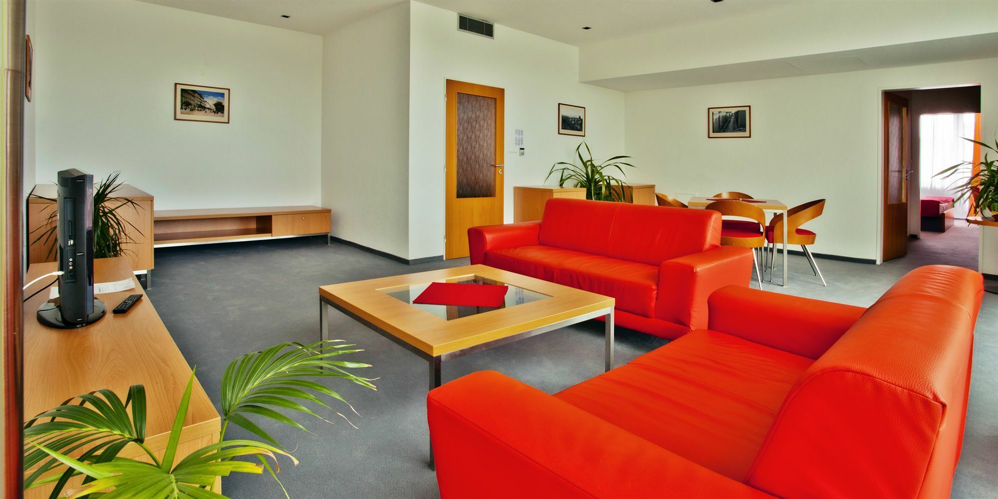 Avanti Hotel Brno Luaran gambar